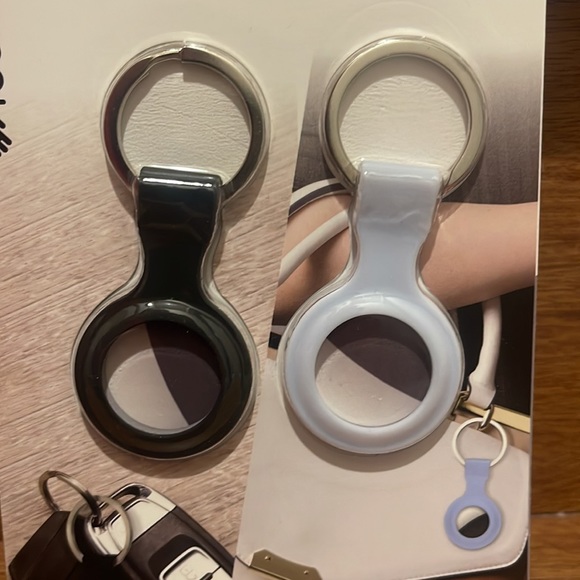 2 Tech theory Belkin Secure Holder with Key Ring for AirTag protective ring - Picture 2 of 7